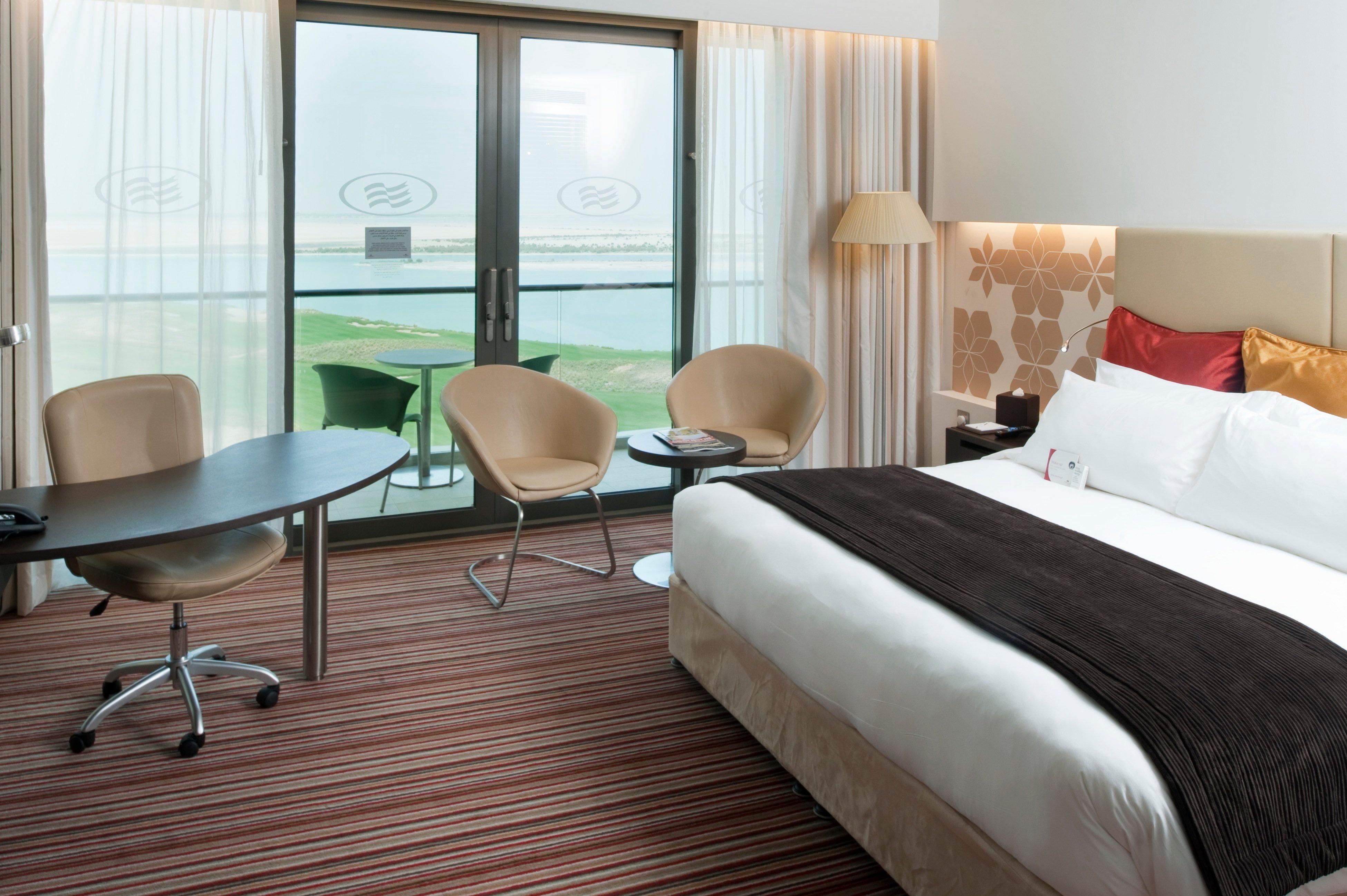 Crowne Plaza Yas Island By Ihg Hotel Abu Dhabi Bagian luar foto