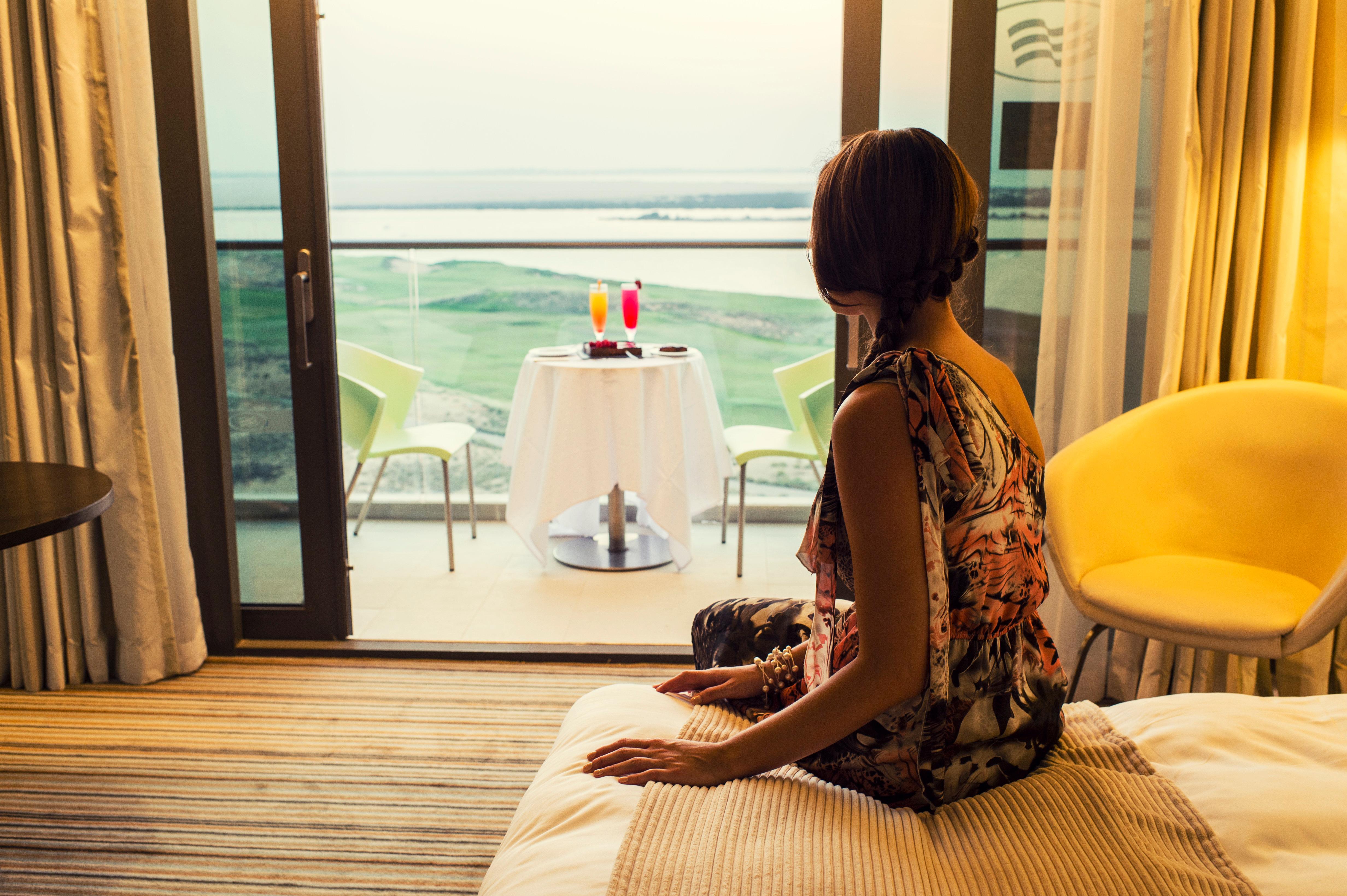 Crowne Plaza Yas Island By Ihg Hotel Abu Dhabi Bagian luar foto