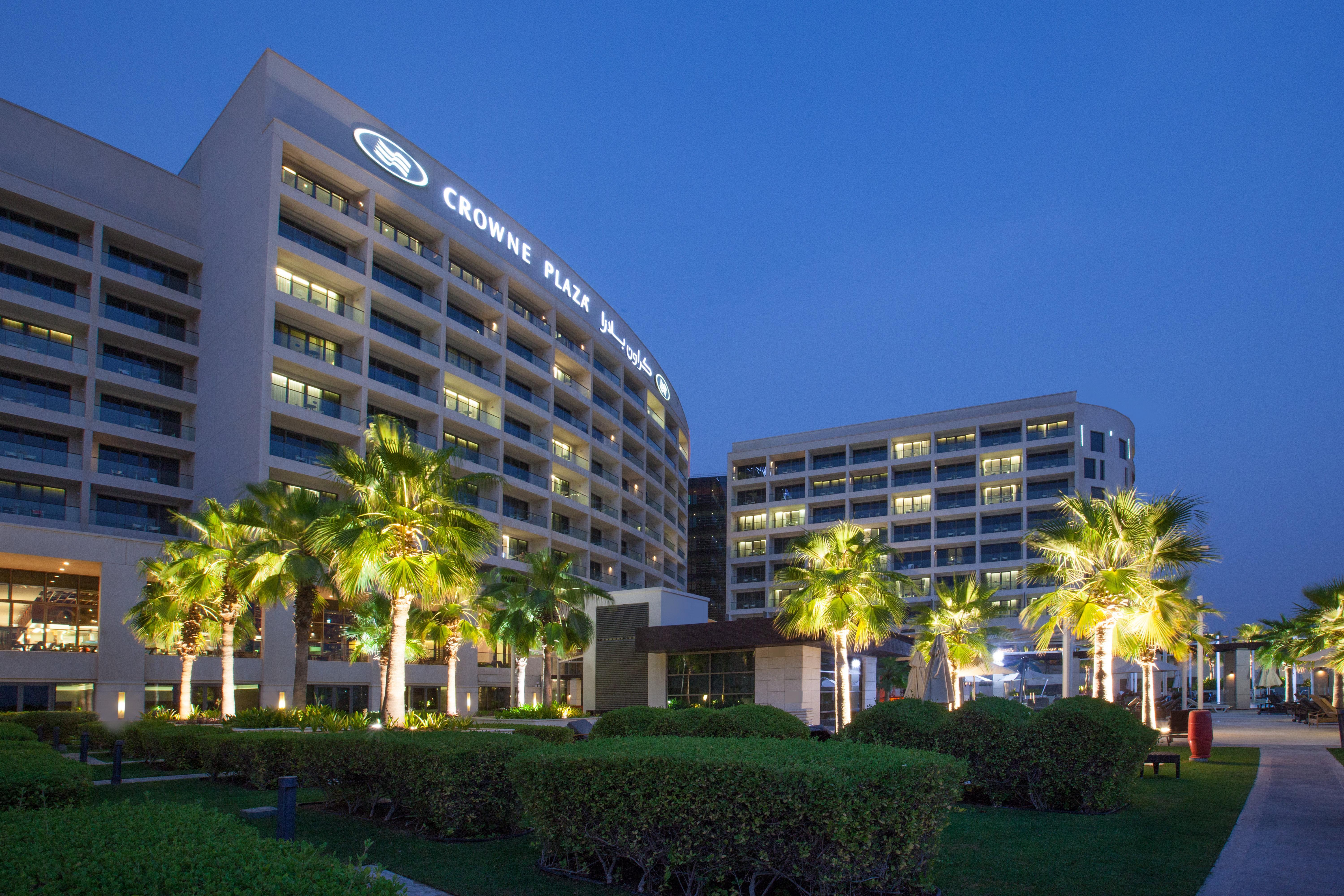 Crowne Plaza Yas Island By Ihg Hotel Abu Dhabi Bagian luar foto