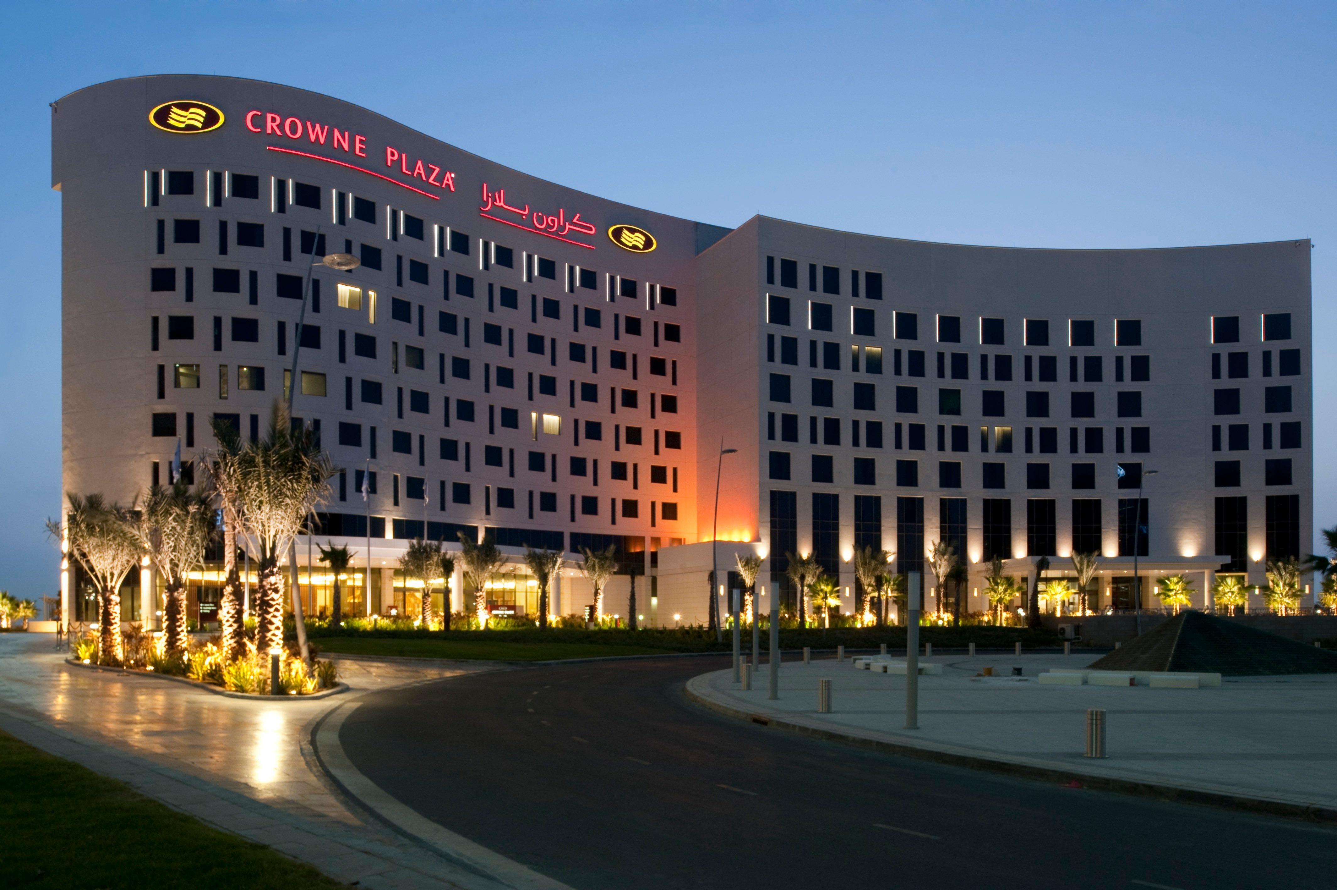 Crowne Plaza Yas Island By Ihg Hotel Abu Dhabi Bagian luar foto